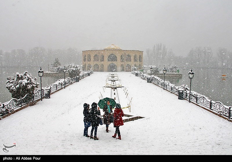 بارش برف و باران از ظهر پنجشنبه در آذربایجان‌