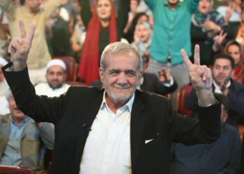 با کسب 53.6 درصد آرای ماخوذه: