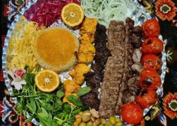 کباب بناب در صدر ایستاد: